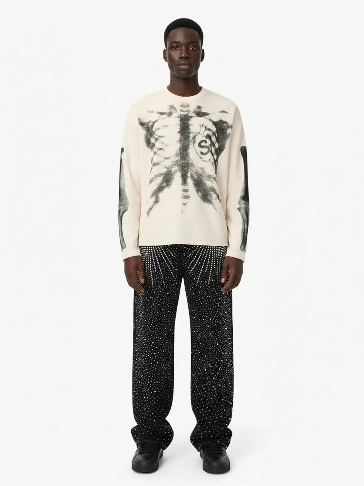 Skeleton X-Ray Graphic Sweatshirt – Rib Cage & Bone Print Long Sleeve Pullover, Gothic Halloween Alternative Streetwear