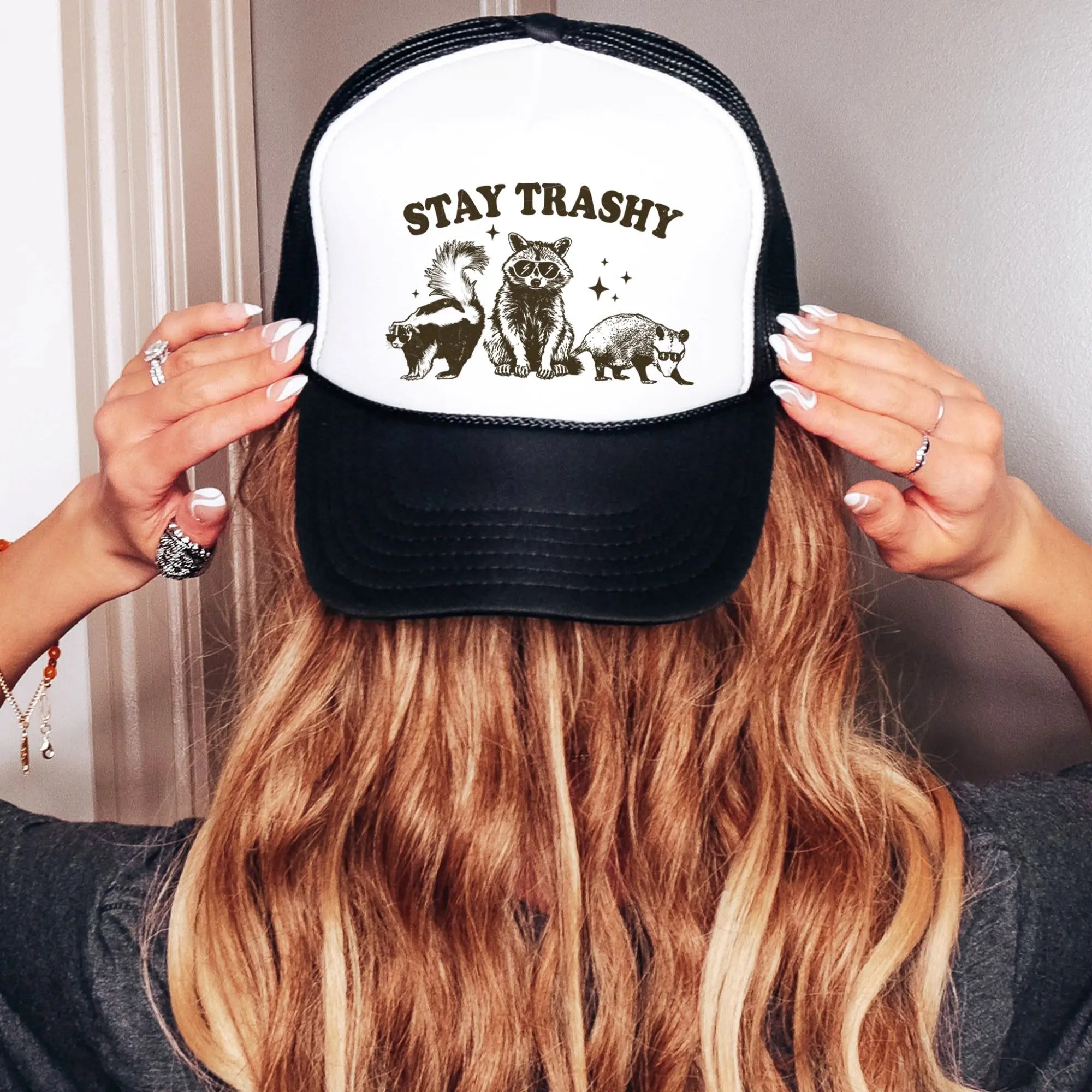 Stay Trashy Foam Trucker Hat – Funny Woodland Animal Graphic Mesh Baseball Cap for Men & Women