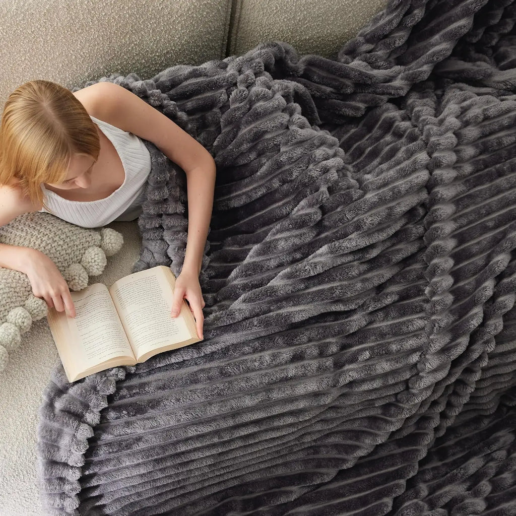 Bedsure Corduroy Fleece Blanket – Ultra Soft Cozy Throw Blanket for Sofa, Bed & Home Decor