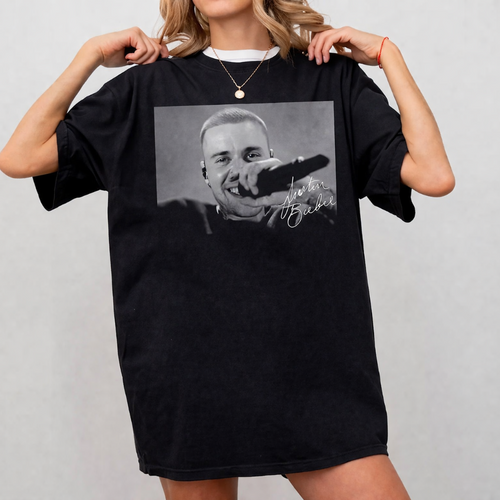 Bieber Live DAISIES V2 Retro Music T-Shirt/Sweatshirt/Hoodie -Tour 2026 Vintage Music Aesthetic Tee